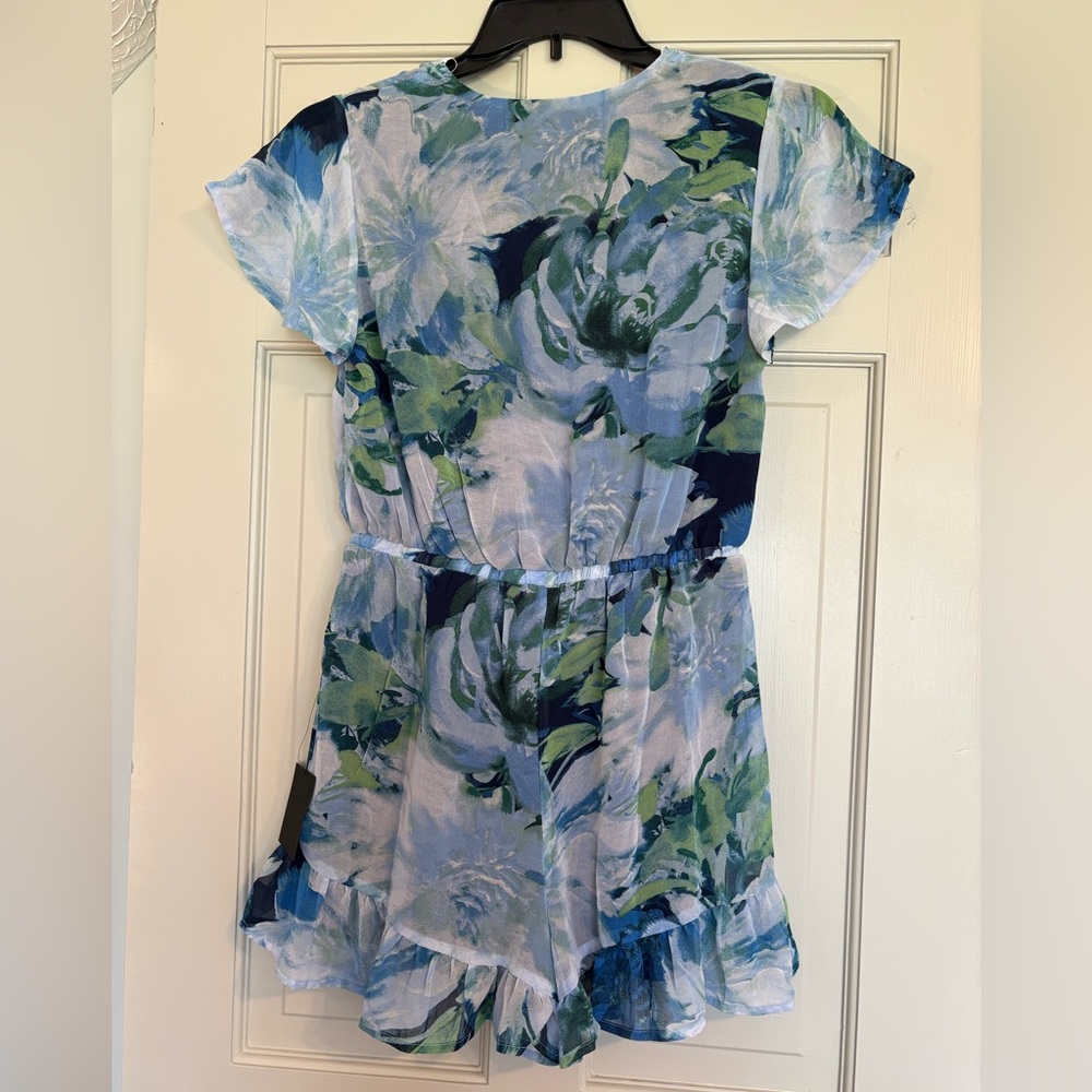 NEW Lulu's Small Blue and Green Watercolor Floral romper with tie at chest - Picture 3 of 5